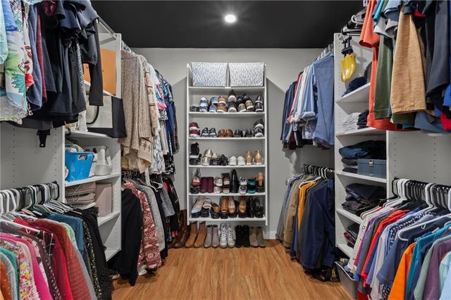 2611 Linnwood Drive SE, Smyrna, GA 30080