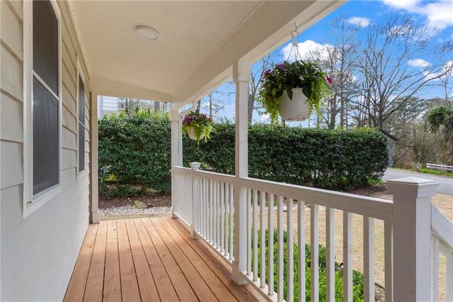 2611 Linnwood Drive SE, Smyrna, GA 30080