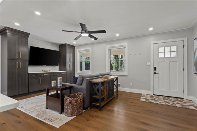 2611 Linnwood Drive SE, Smyrna, GA 30080