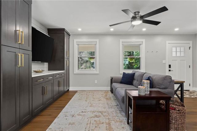 2611 Linnwood Drive SE, Smyrna, GA 30080