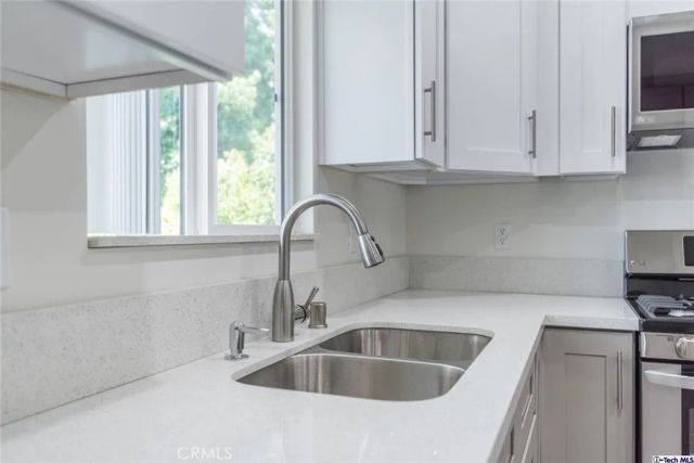 1151 N Maryland Avenue, Glendale, CA 91207