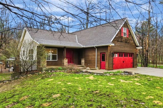6417 Ototeman Trail, Saugatuck, MI 49453