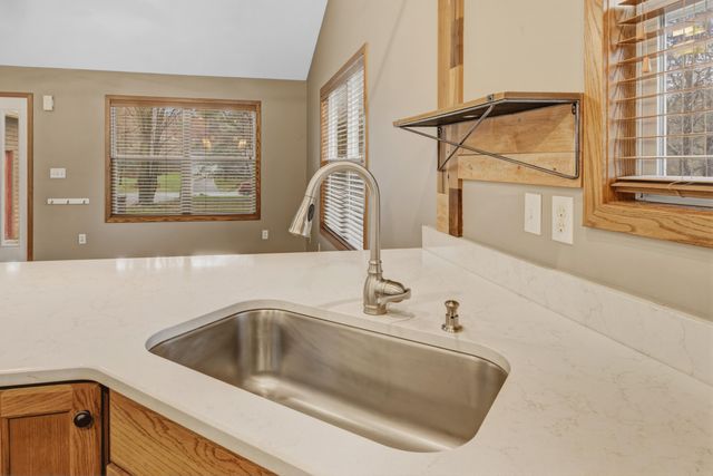 6417 Ototeman Trail, Saugatuck, MI 49453