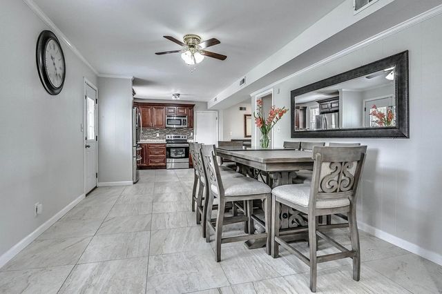 655 Harding Pl, Nashville, TN 37211