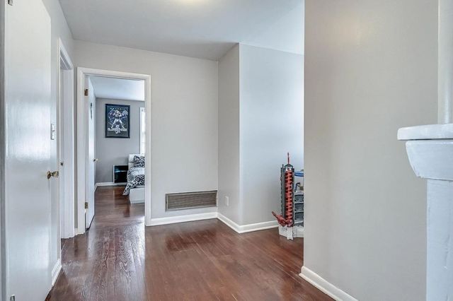 655 Harding Pl, Nashville, TN 37211
