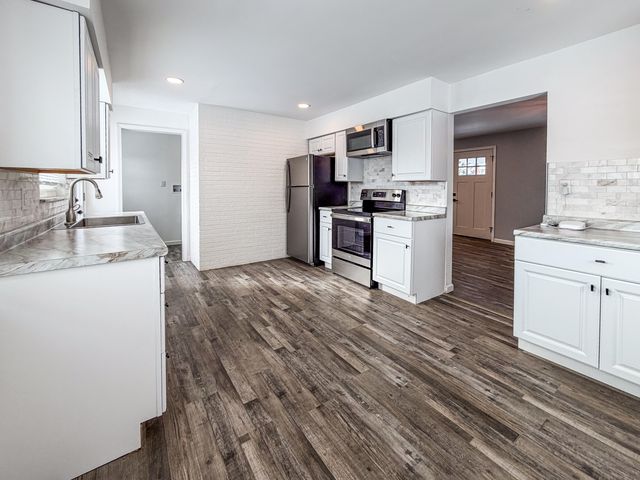 61 Vivian Drive, Florence, KY 41042