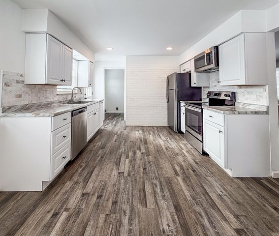 61 Vivian Drive, Florence, KY 41042