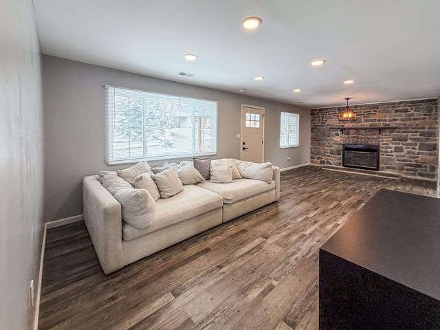 61 Vivian Drive, Florence, KY 41042