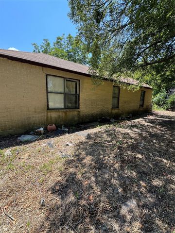 312 Fairview S Street, Keene, TX 76059