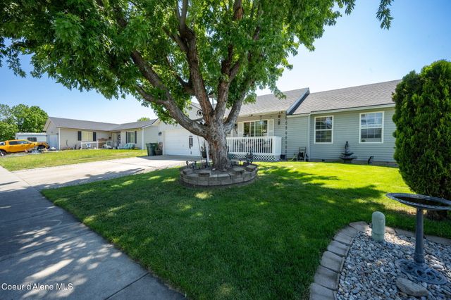 3670 E Jordan DR, Post Falls, ID 83854