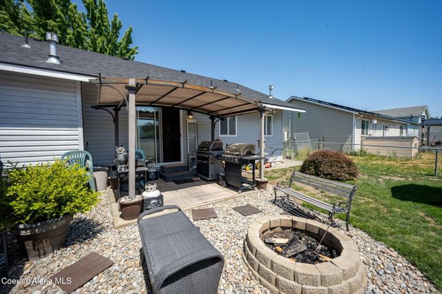 3670 E Jordan DR, Post Falls, ID 83854