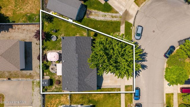 3670 E Jordan DR, Post Falls, ID 83854