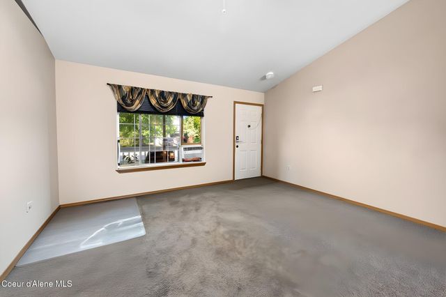 3670 E Jordan DR, Post Falls, ID 83854