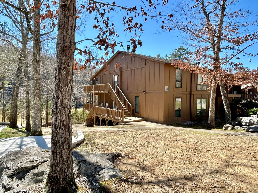 106-2 Woodson Bend Resort, Bronston, KY 42518