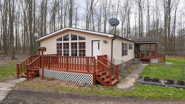 924 N Jewell Road, Newton Falls, OH 44444