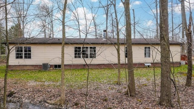924 N Jewell Road, Newton Falls, OH 44444