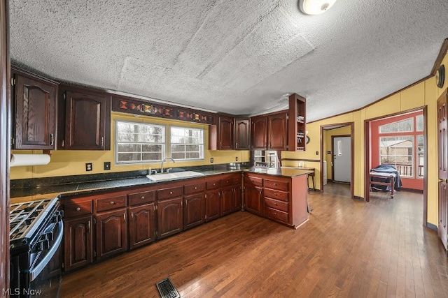 924 N Jewell Road, Newton Falls, OH 44444