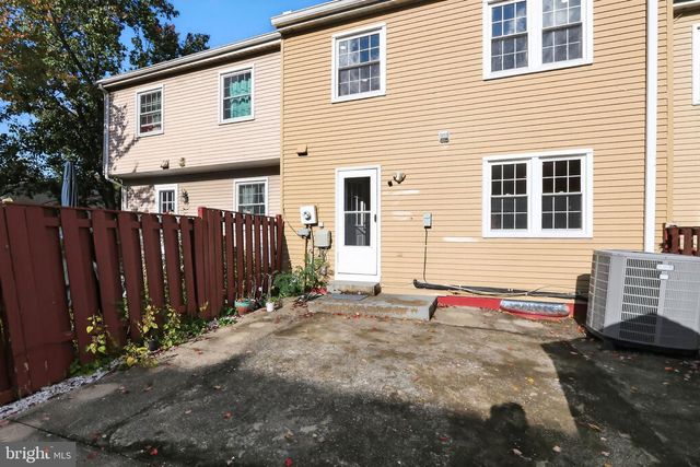 6461 ROCKSHIRE CT, Alexandria, VA 22315