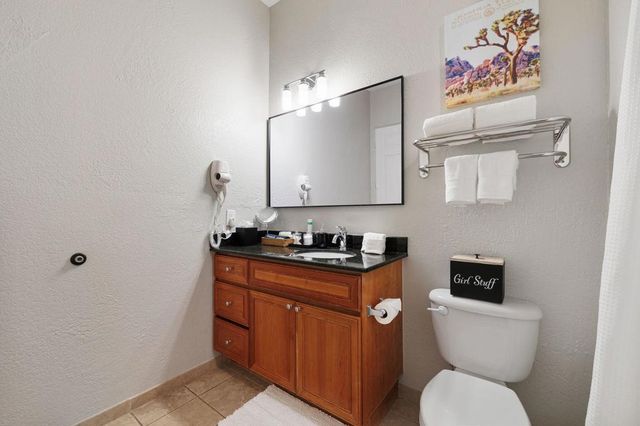 50620 Santa Rosa Plaza 4, La Quinta, CA 92253