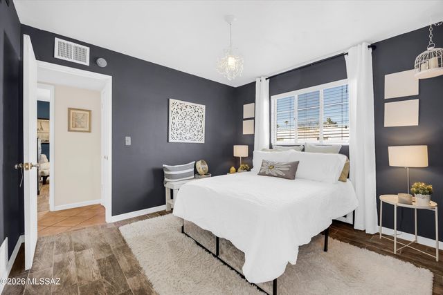 1424 N Jefferson Avenue, Tucson, AZ 85712