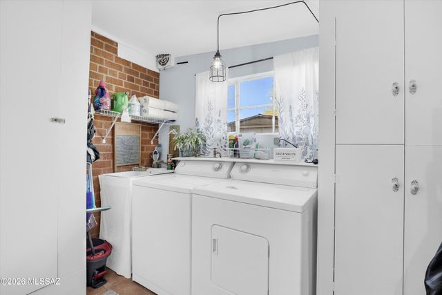 1424 N Jefferson Avenue, Tucson, AZ 85712