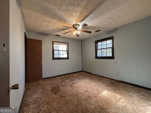 1111 Hemphill Road, Stockbridge, GA 30281