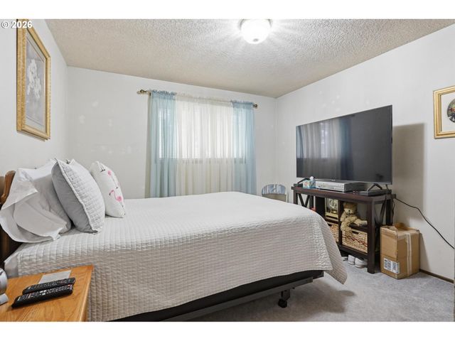 26622 S RANCH HILLS Rd, Mulino, OR 97042