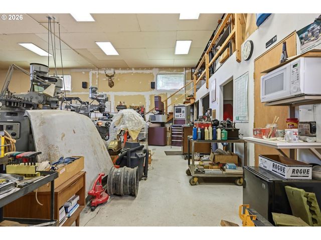 26622 S RANCH HILLS Rd, Mulino, OR 97042