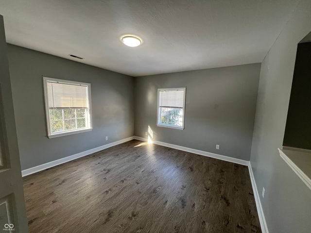 5343 S Linwood Avenue, Indianapolis, IN 46237