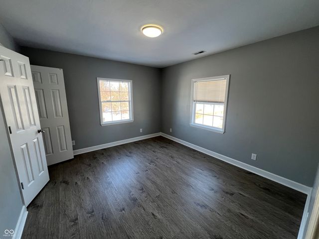 5343 S Linwood Avenue, Indianapolis, IN 46237