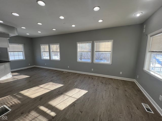 5343 S Linwood Avenue, Indianapolis, IN 46237