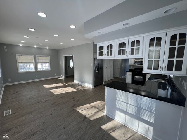 5343 S Linwood Avenue, Indianapolis, IN 46237