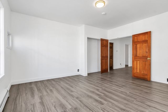 69 Lilley Ave, Lowell, MA 01850