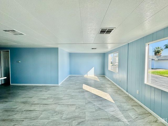 8300 Kern Canyon Road 93, Bakersfield, CA 93306