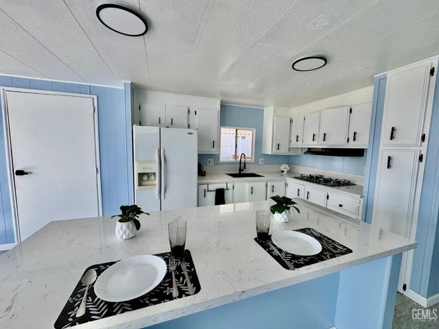 8300 Kern Canyon Road 93, Bakersfield, CA 93306