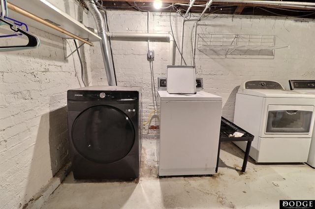 646 W 8th Street, Fremont, NE 68025