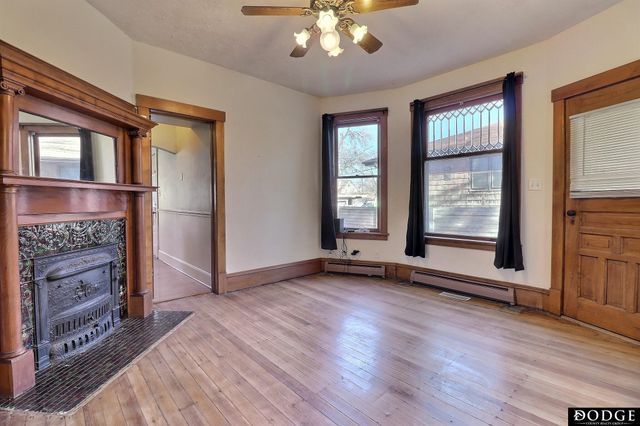 646 W 8th Street, Fremont, NE 68025