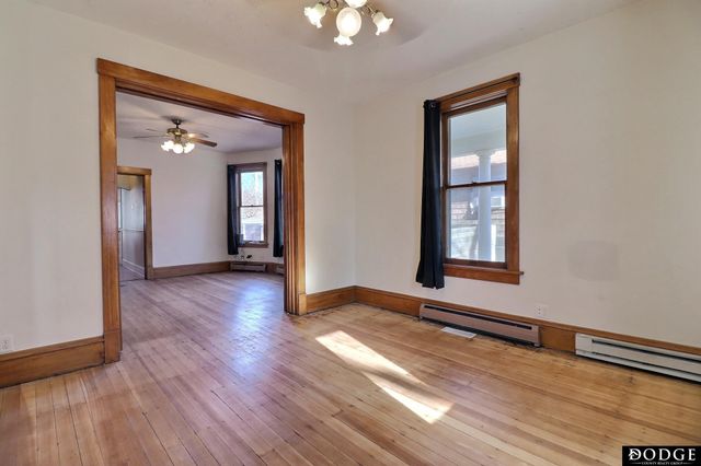 646 W 8th Street, Fremont, NE 68025