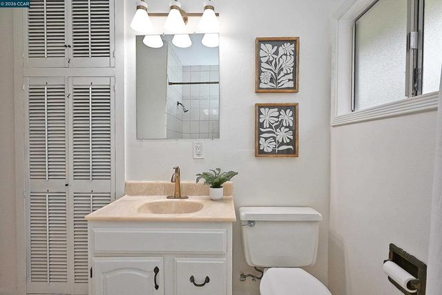 312 312 Gloria Dr, Pleasant Hill, CA 94523