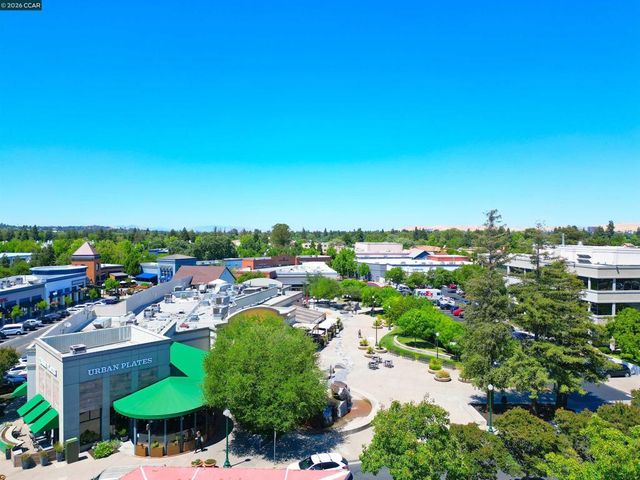 312 312 Gloria Dr, Pleasant Hill, CA 94523