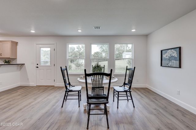 1230 Sheila Ann Drive, Carthage, MO 64836