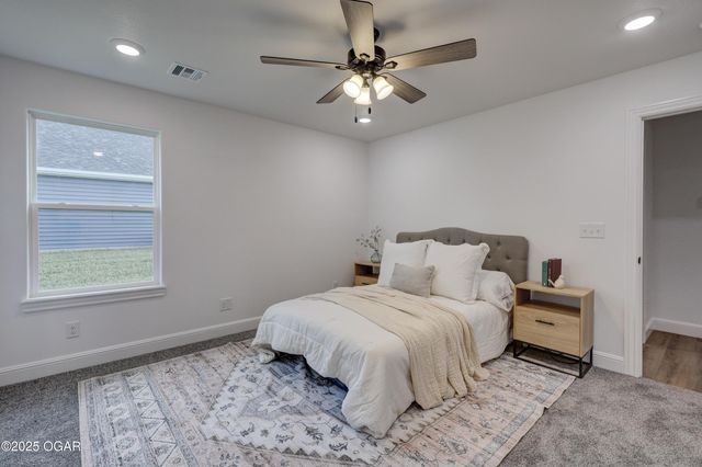 1230 Sheila Ann Drive, Carthage, MO 64836