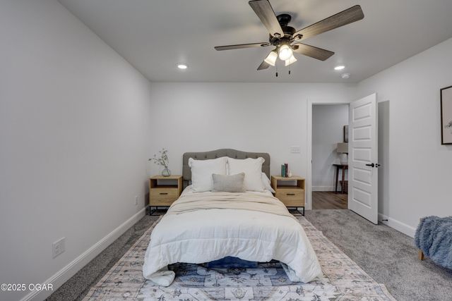 1230 Sheila Ann Drive, Carthage, MO 64836