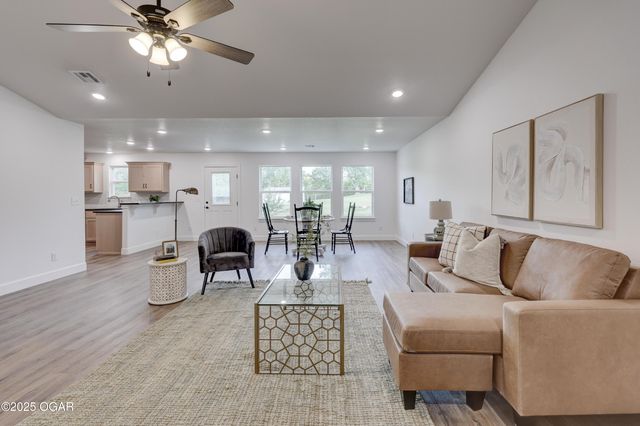 1230 Sheila Ann Drive, Carthage, MO 64836