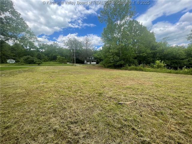 5544 Rocky Fork Road, Charleston, WV 25313