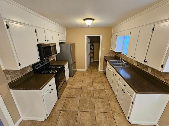 28 Pheasant Run, Cabot, AR 72023