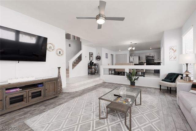 7904 Constantinople Avenue, Las Vegas, NV 89129