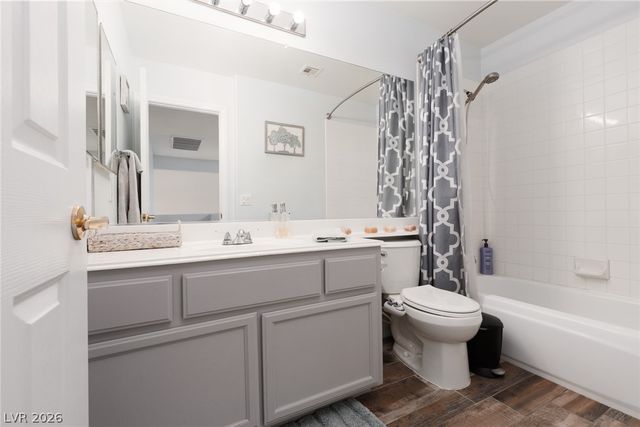 7904 Constantinople Avenue, Las Vegas, NV 89129