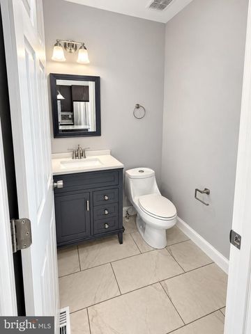 6 KIRKWYN, Owings Mills, MD 21117