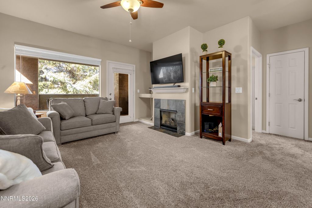Image 8 of property listing at 900 S Meadows Parkway 1022, Reno, NV 89521